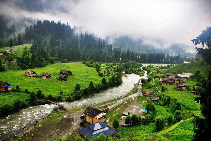 Neelum-Valley-Azad-Kashmir