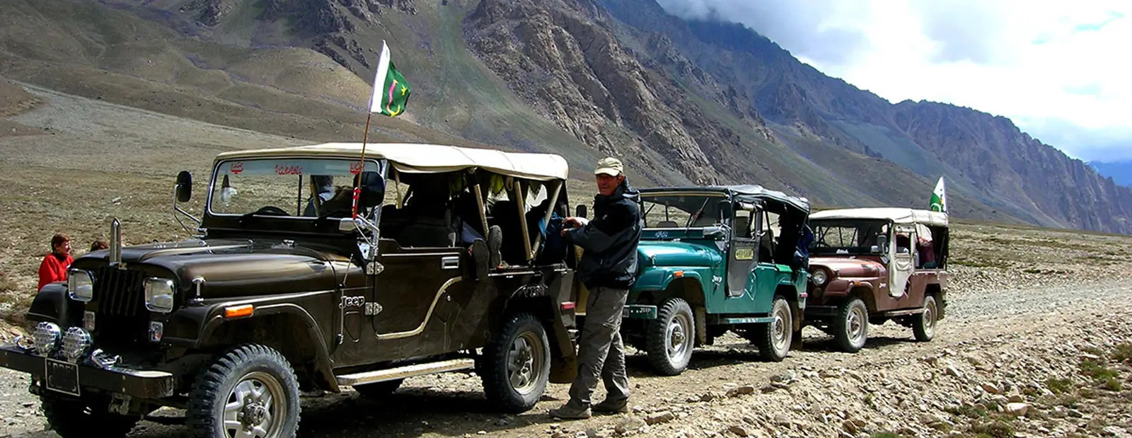 Hindu-Kush-jeep-safari
