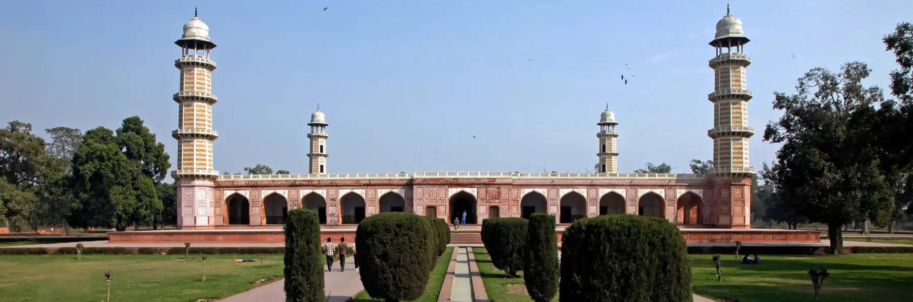 tomb_of_jahangir